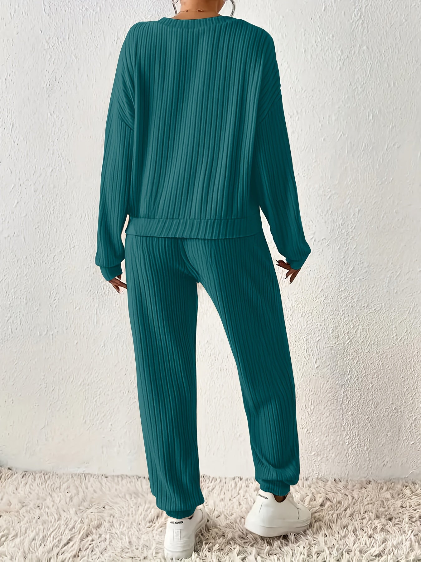 Inna – Ribbed Knit Lounge Set