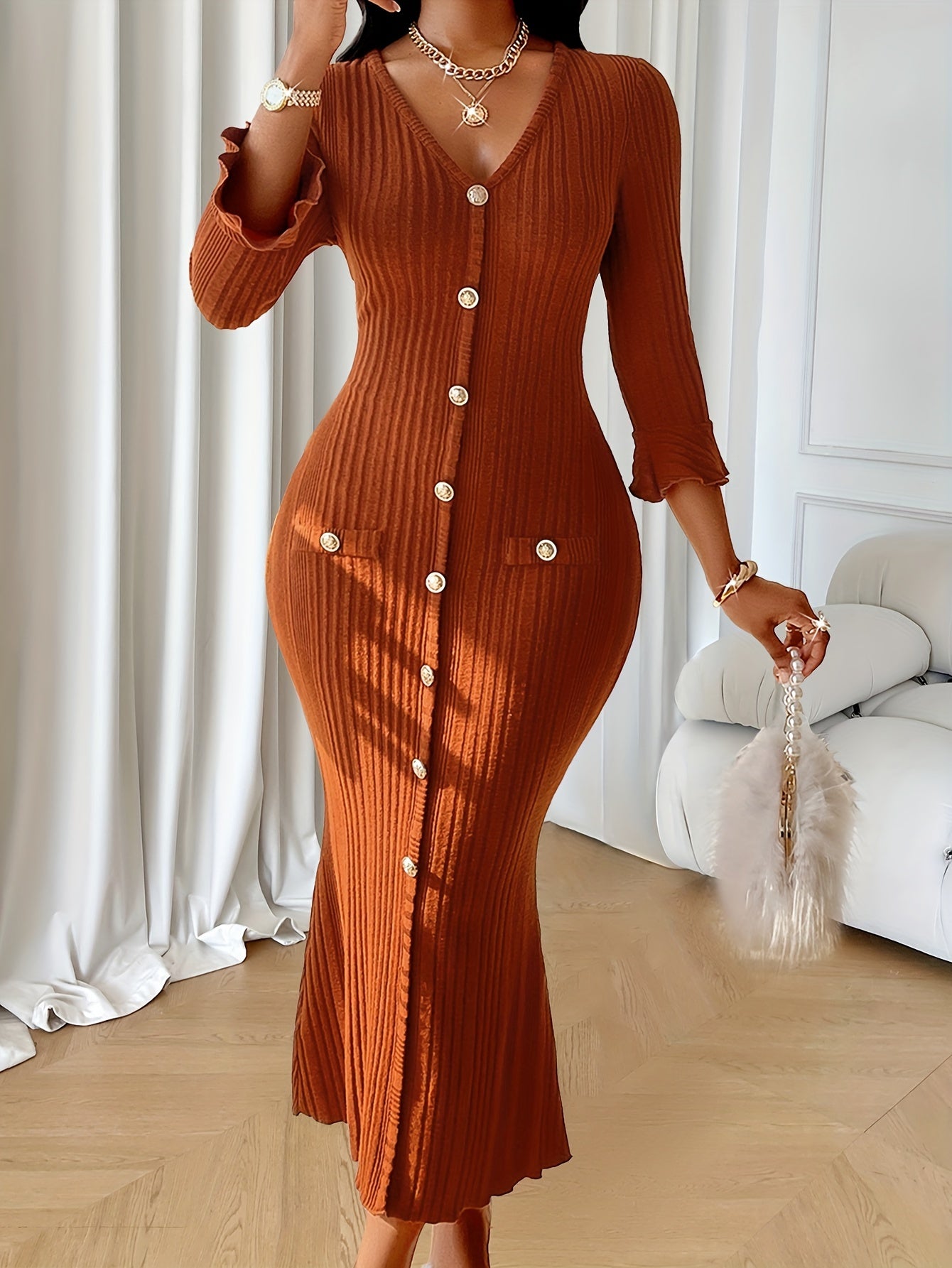 Lia - Ribbed Button Midi Dress