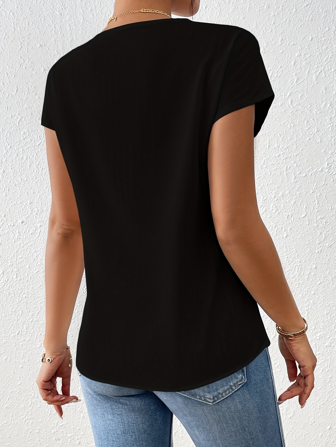 Sophia - V-Neck Blouse