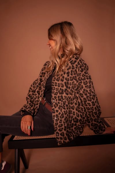 Leona – Boxy Leopard Bomber Jacket