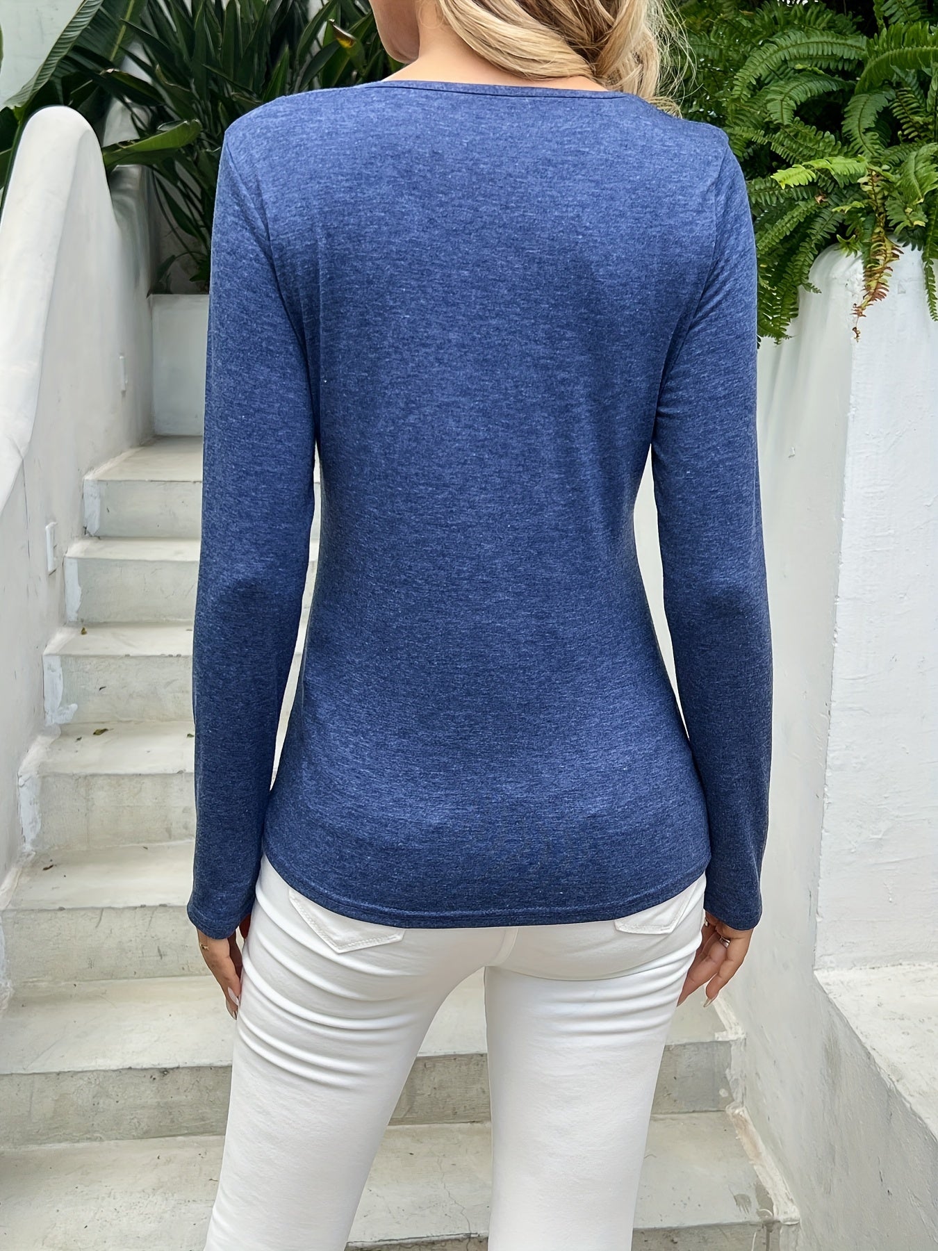 Eliana - Crisscross Ruched Top