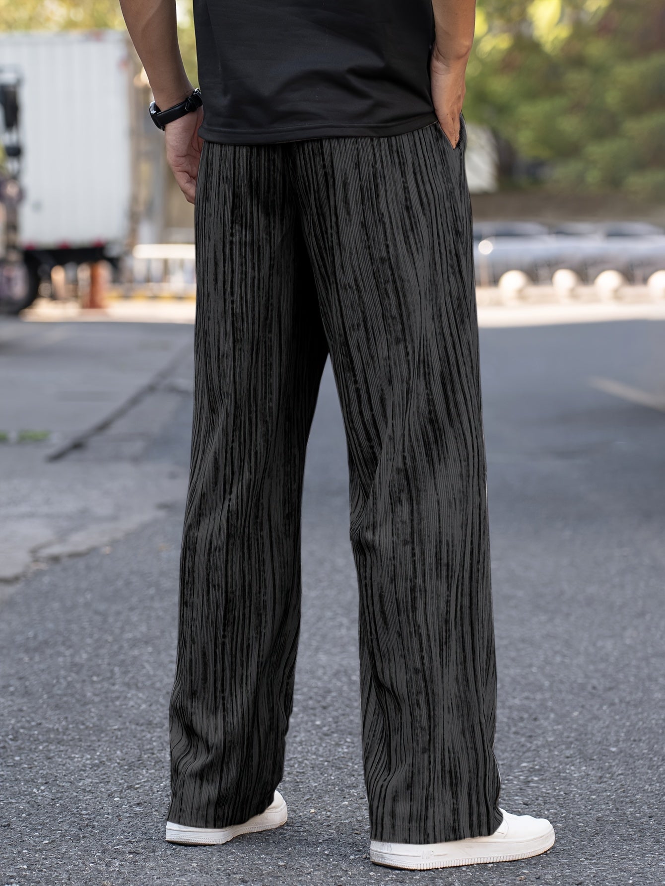 Noah - Striped Knit Pants