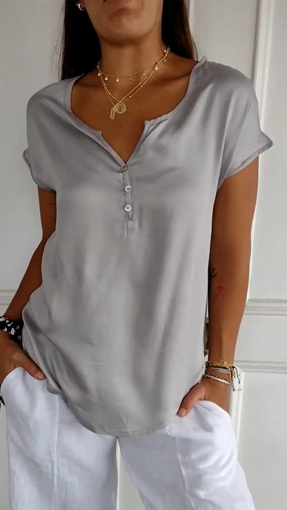Marisa - V-Neck T-Shirt in Casual Elegance