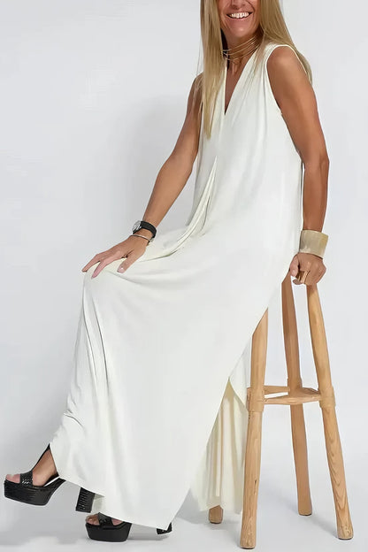 Lyvazza - Sculpting Elegance Maxi Dress