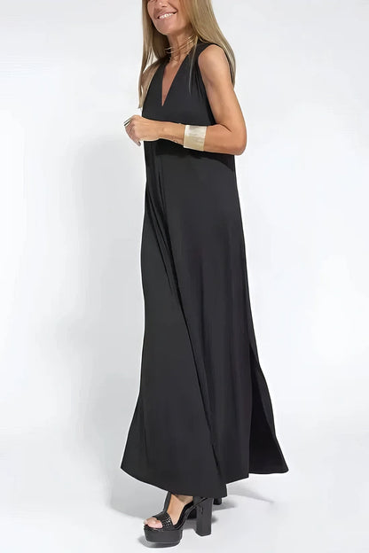 Lyvazza - Sculpting Elegance Maxi Dress